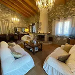 Alpesi faház Stonenest -luxury Stone Kalávrita
