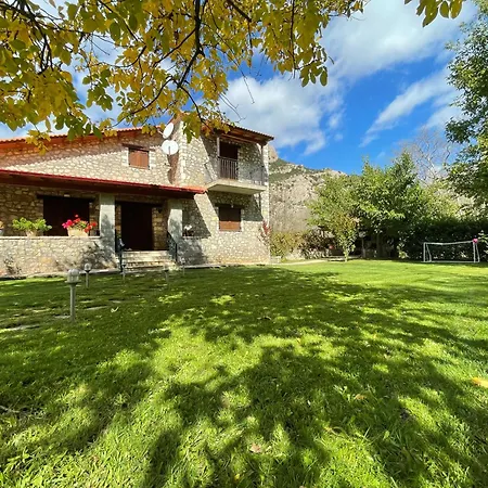 Stonenest -luxury Stone Alpesi faház *