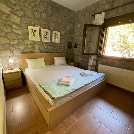 Stonenest -luxury Stone Dağ evi