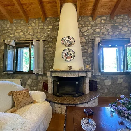 Stonenest -luxury Stone Chalet Kalavryta