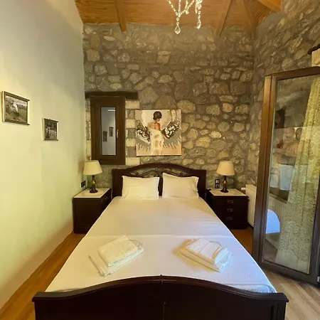 Dağ evi Stonenest -luxury Stone