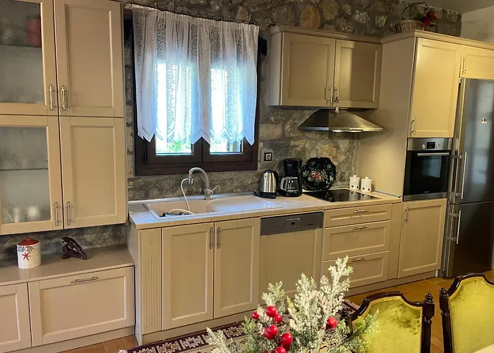 Stonenest -luxury Stone Chalet