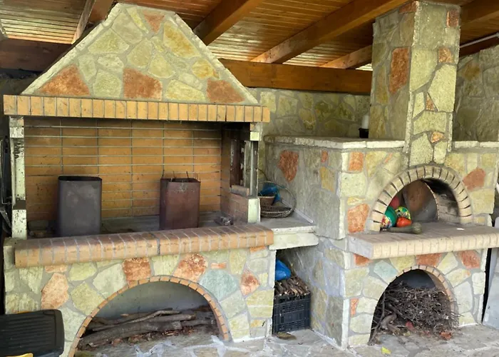 Stonenest -luxury Stone Kalavryta