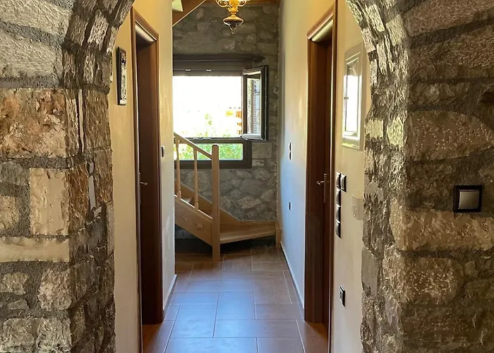 Stonenest -luxury Stone Chalet