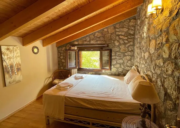 Stonenest -luxury Stone Chalet