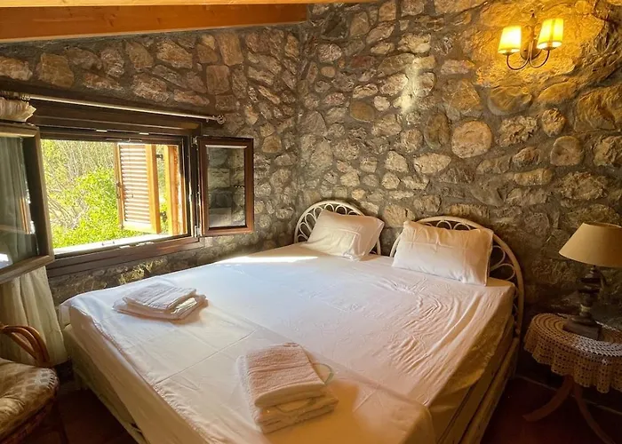 Stonenest -luxury Stone * Kalavryta