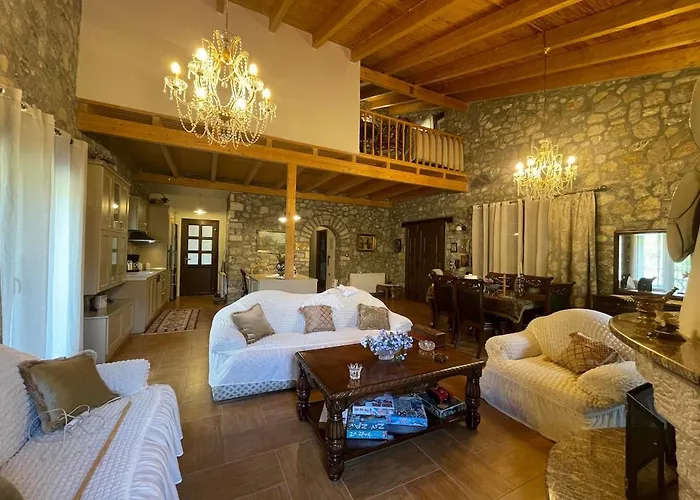 Stonenest -luxury Stone Chalet Kalavryta